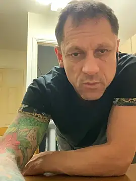 Snapshot of Yourhotboy_42 chatting on 01.31.25 Yourhotboy 42 online show from 01.31.25