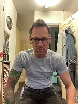 Snapshot of Yourhotboy_42 chatting on 02.08.25 Yourhotboy 42 online show from 02.08.25