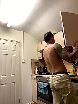 Yourhotboy 42 online show from 01.12.26