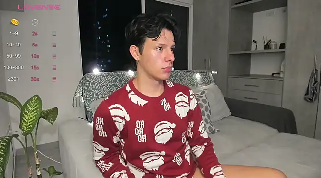 Snapshot of Alexxblue chatting on 12.26.24 Alexxblue online show from 12.26.24