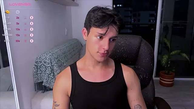 Snapshot of Alexxblue chatting on 02.28.25 Alexxblue online show from 02.28.25