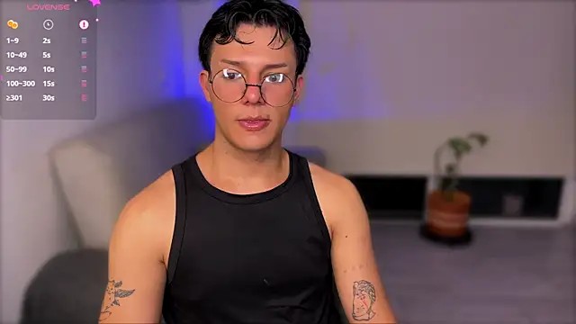 Snapshot of Alexxblue chatting on 03.03.26 Alexxblue online show from 03.03.26