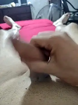 Snapshot of quierodarleche69 chatting on 02.16.26 quierodarleche69 online show from 02.16.26