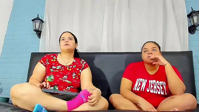 brunnette hot online show from 02.24.25