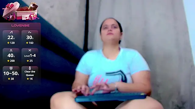 brunnette hot online show from 01.19.26