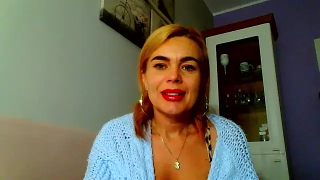 DESIREjenny online show from 12.04.24