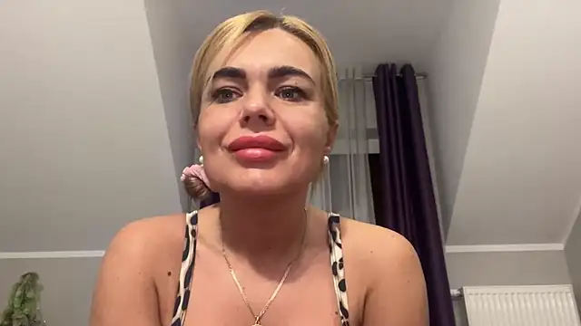 DESIREjenny online show from 01.25.25