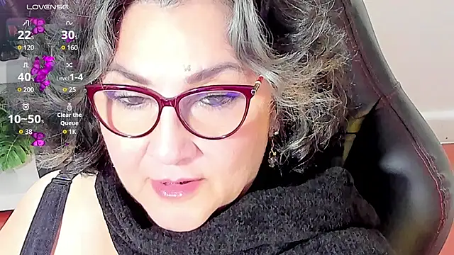 cataleya mom online show from 10.23.25