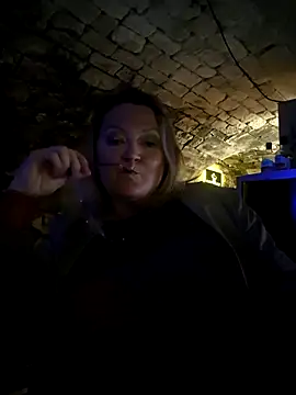 lady charlyne online show from 11.07.25