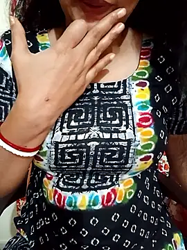 Priya Boudi online show from 01.15.26