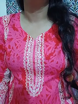 Snapshot of Priya_Boudi chatting on 07.21.26 Priya Boudi online show from 07.21.26