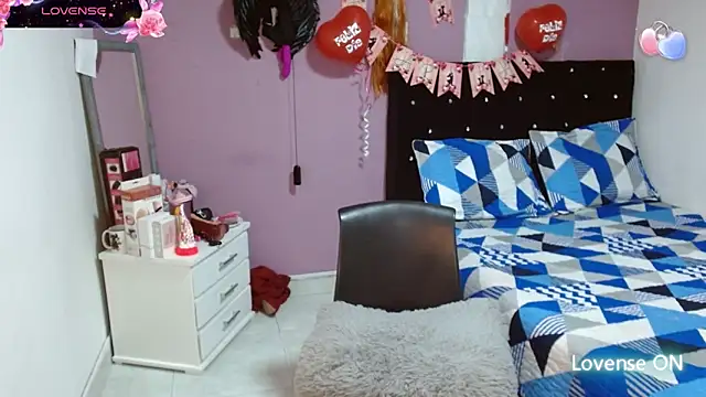 soniafuckboobs online show from 02.20.25