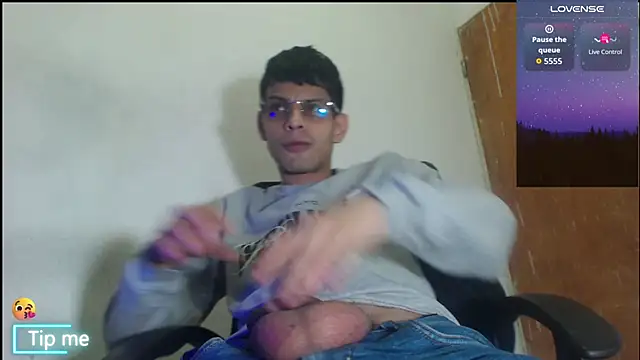 GrayHornyX online show from 04.18.26