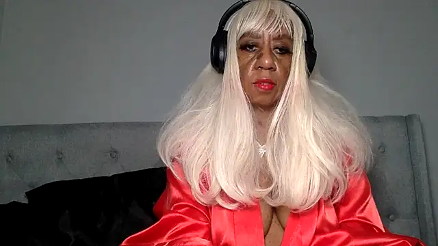 BreanaDivine online show from 12.16.24