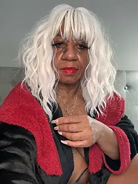 BreanaDivine online show from 03.08.25