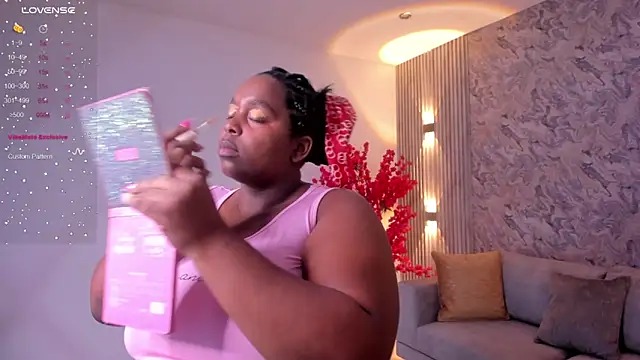 Snapshot of Rebeka_spencer chatting on 03.05.25 Rebeka spencer online show from 03.05.25