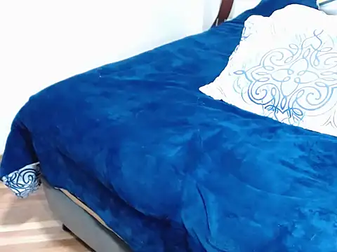 Chantal hott online show from 12.19.24