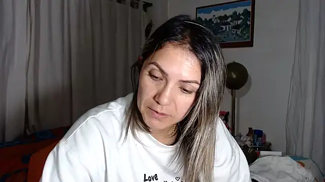 Chantal hott online show from 11.19.25