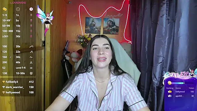 Fiery Brunette  online show from 01.03.25