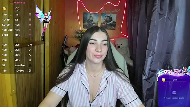 Fiery Brunette  online show from 01.07.25