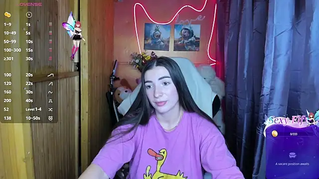 Fiery Brunette  online show from 01.09.25