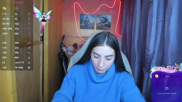 Fiery Brunette  online show from 02.04.25