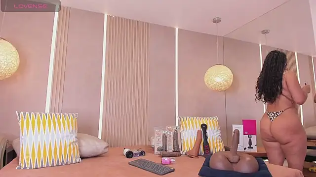 sabrina shark  online show from 04.07.26