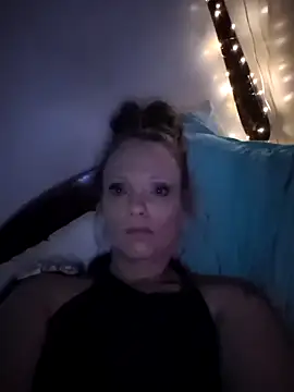 sexiginger22 online show from 04.20.26