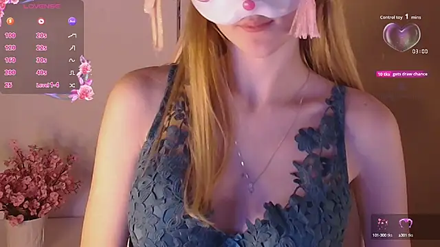 Snapshot of Sydney_Swan chatting on 09.16.25 Sydney Swan online show from 09.16.25