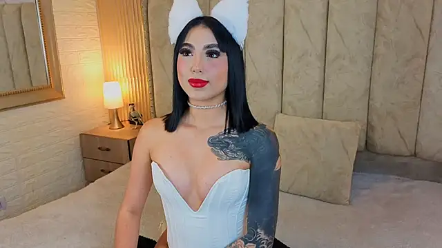 catalina  23 online show from 10.26.25