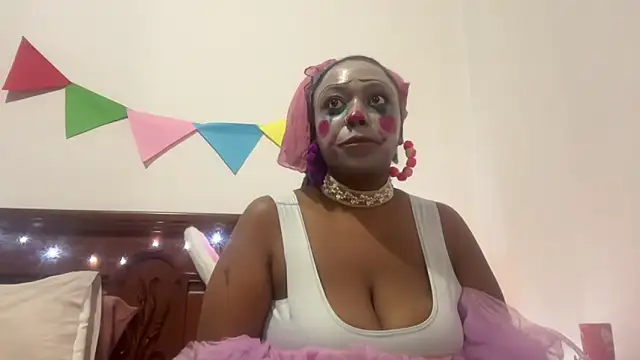 ChocolateCakeQueen online show from 11.01.25