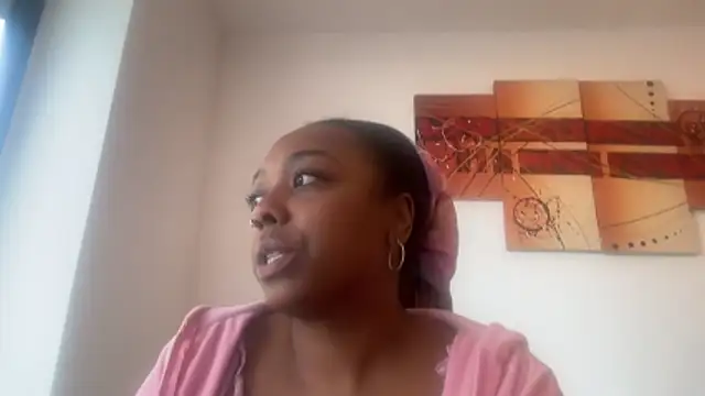 ChocolateCakeQueen online show from 12.16.25