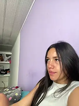 hannahb-e online show from 01.23.25