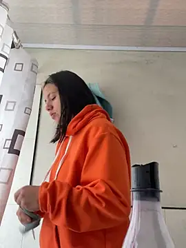 hannahb-e online show from 03.07.25