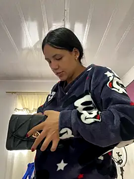 hannahb-e online show from 12.01.25