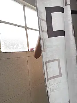 hannahb-e online show from 02.11.26