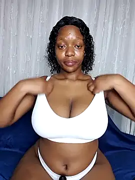 Snapshot of Jazmine-Blue chatting on 12.27.24 Jazmine-Blue online show from 12.27.24