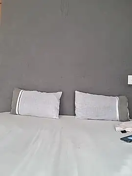 Snapshot of Jazmine-Blue chatting on 12.28.24 Jazmine-Blue online show from 12.28.24