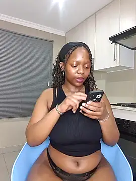 Snapshot of Jazmine-Blue chatting on 10.11.25 Jazmine-Blue online show from 10.11.25