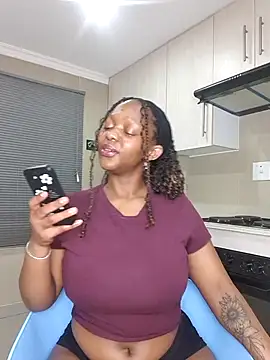 Snapshot of Jazmine-Blue chatting on 10.14.25 Jazmine-Blue online show from 10.14.25