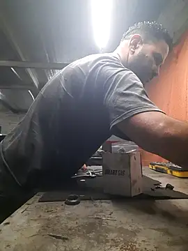 hecwil8 online show from 11.07.25