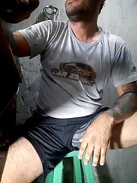 hecwil8 online show from 02.20.26