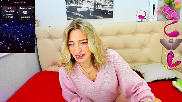 Snapshot of SamantaSax chatting on 02.22.26 SamantaSax online show from 02.22.26