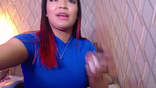 NicolleTaylor online show from 02.04.25