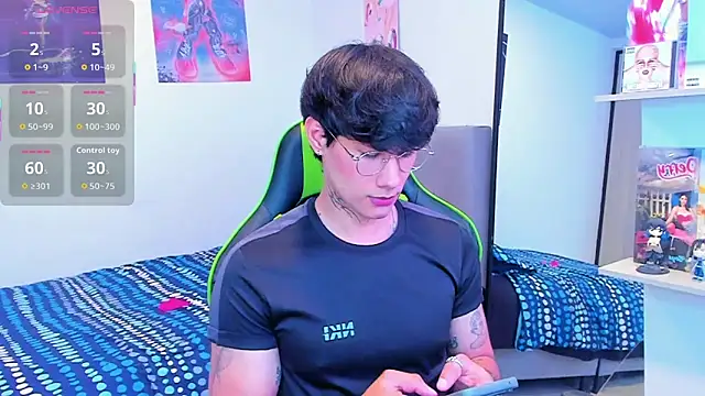 JayHotxxx online show from 02.13.26