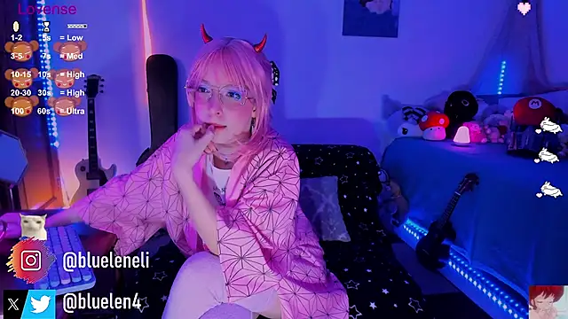 bluelen online show from 03.14.25