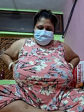 Snapshot of kunjan789 chatting on 10.18.25 kunjan789 online show from 10.18.25