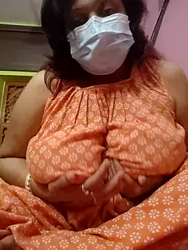 Snapshot of kunjan789 chatting on 05.18.26 kunjan789 online show from 05.18.26
