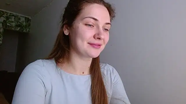 Snapshot of Olivia_shine chatting on 01.30.25 Olivia shine online show from 01.30.25