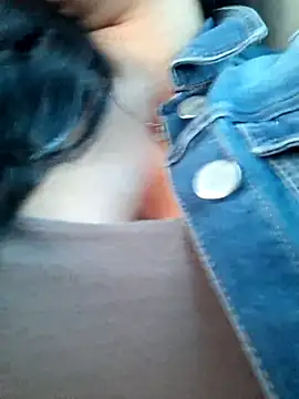 Snapshot of Emily_Wane chatting on 05.06.26 Emily Wane online show from 05.06.26